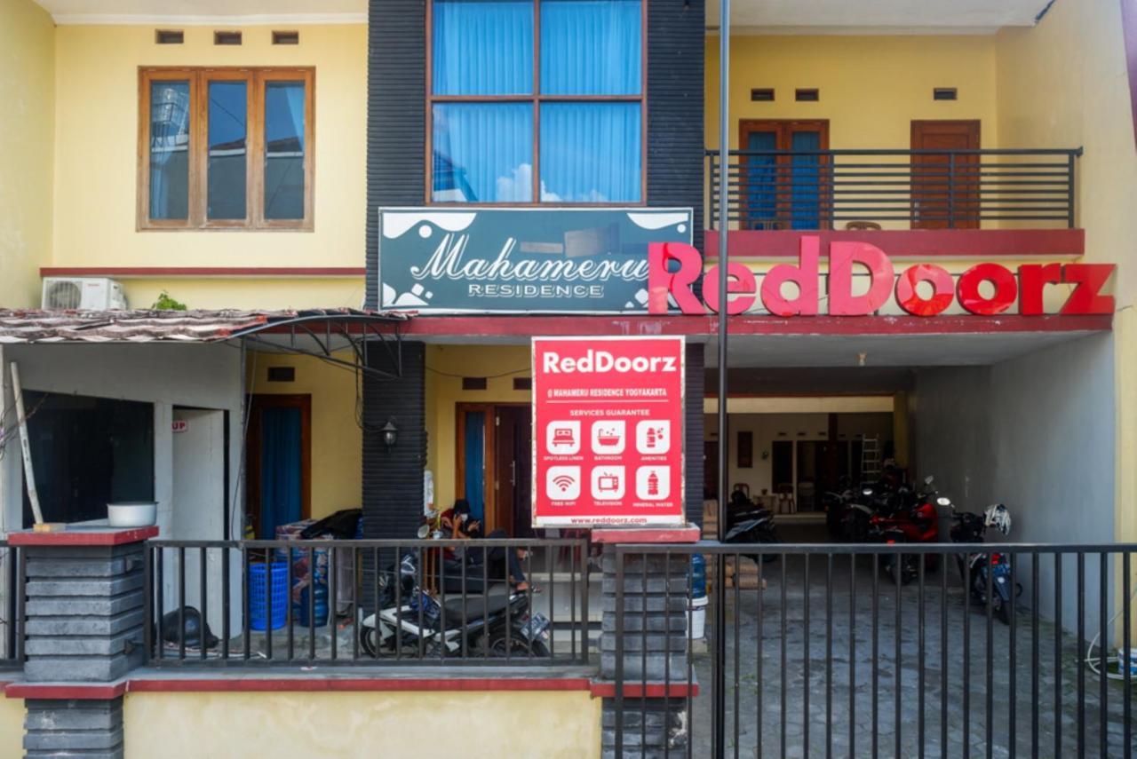 Reddoorz At Mahameru Residence Yogyakarta Kejayan Exterior photo